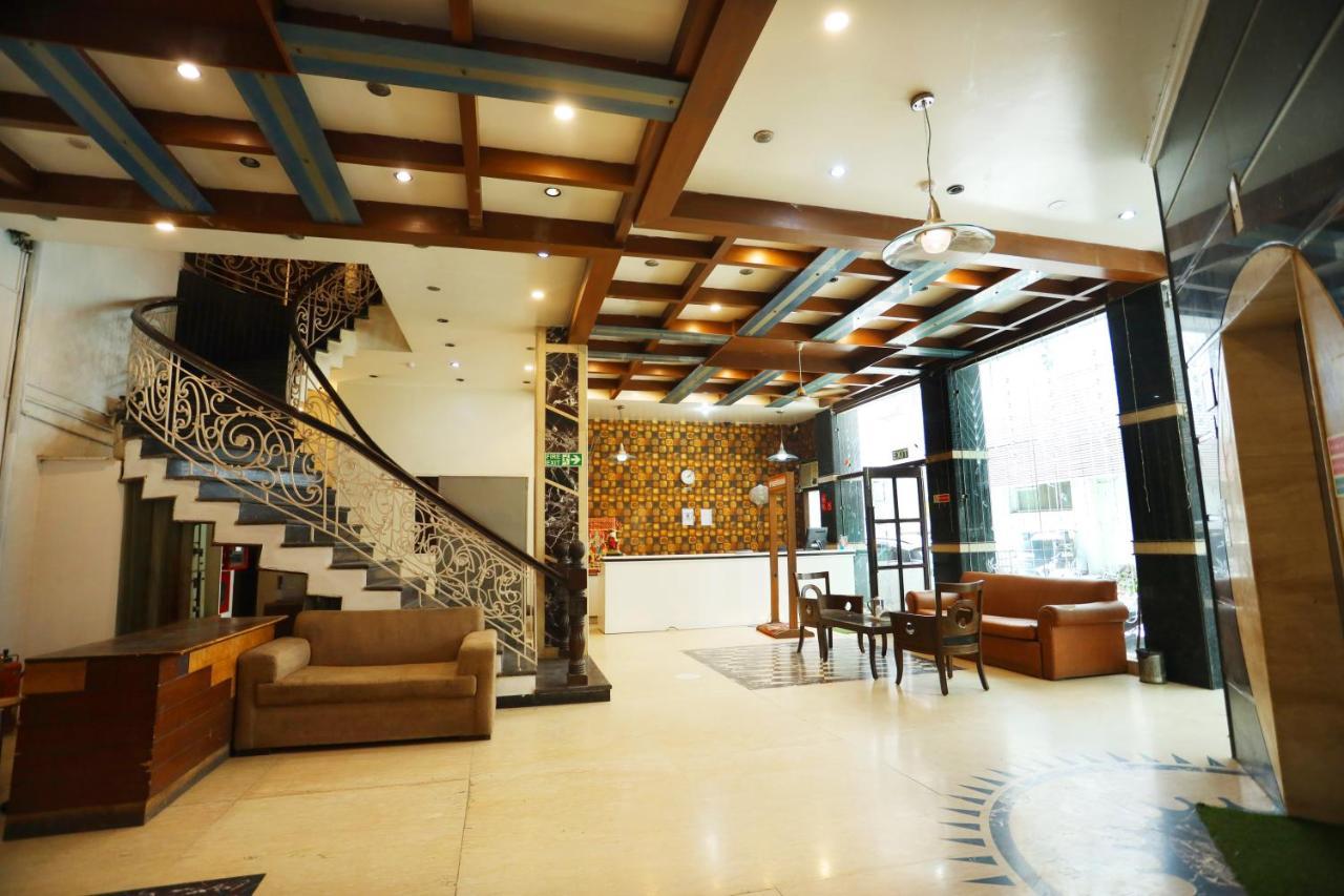 Hotel Maya 'New Delhi' Eksteriør bilde