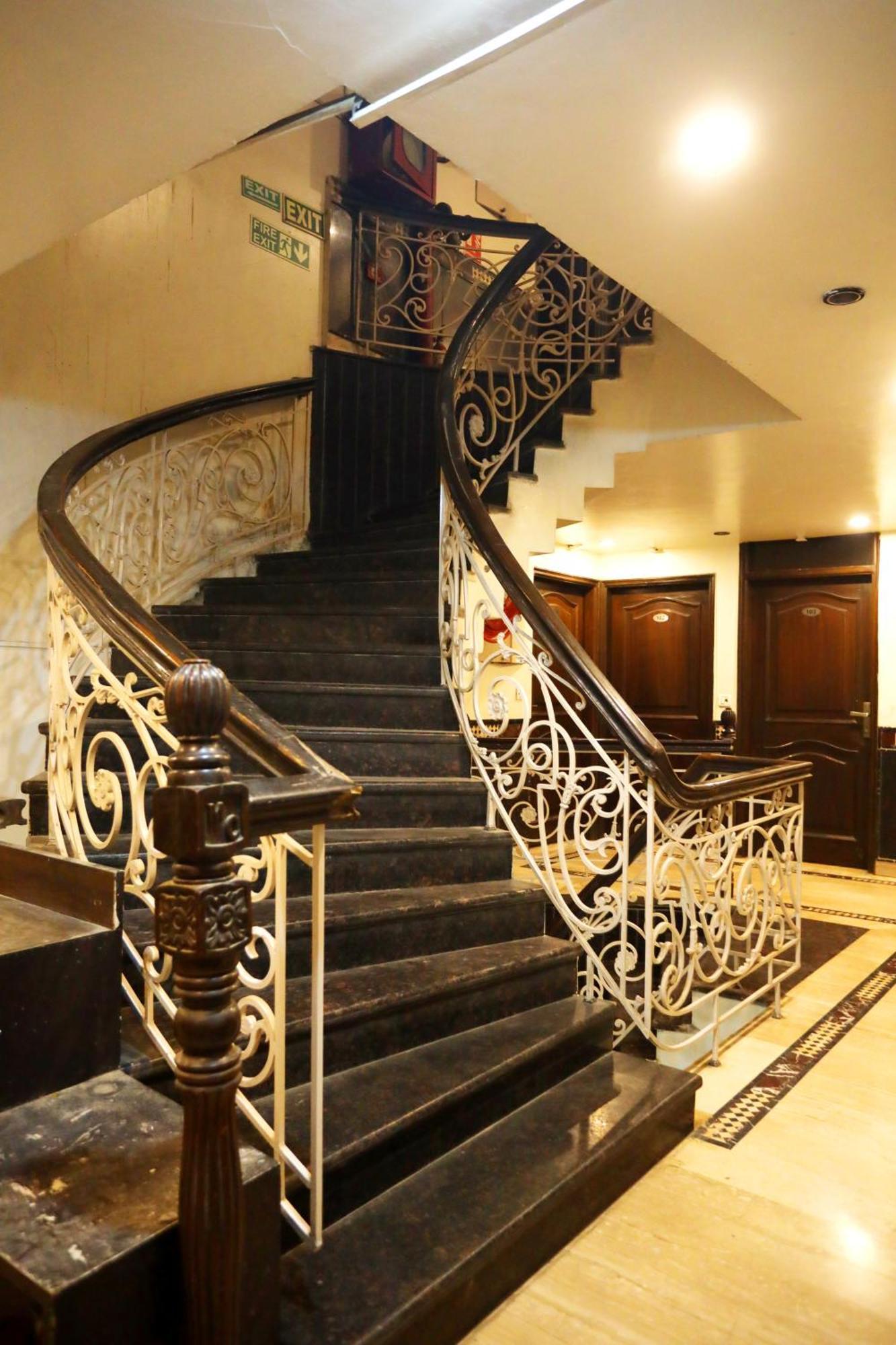 Hotel Maya 'New Delhi' Eksteriør bilde