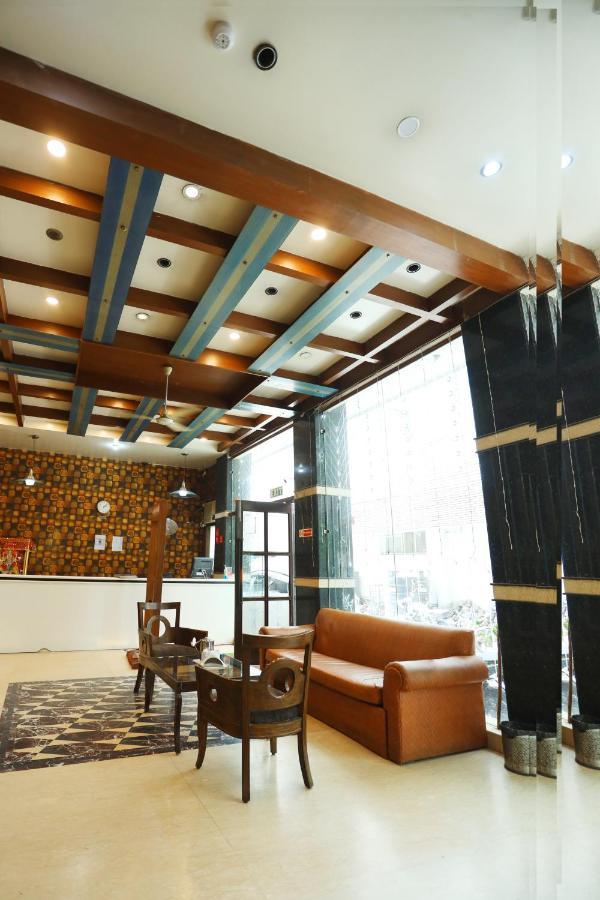 Hotel Maya 'New Delhi' Eksteriør bilde