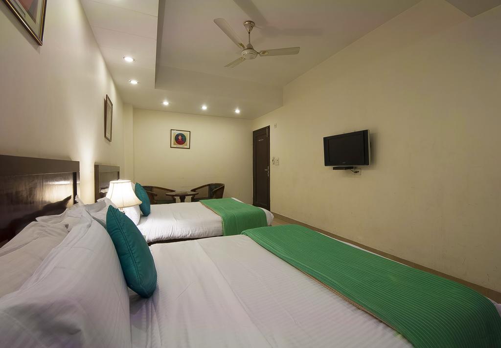 Hotel Maya 'New Delhi' Eksteriør bilde