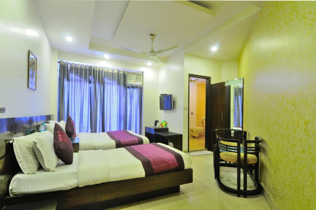 Hotel Maya 'New Delhi' Eksteriør bilde