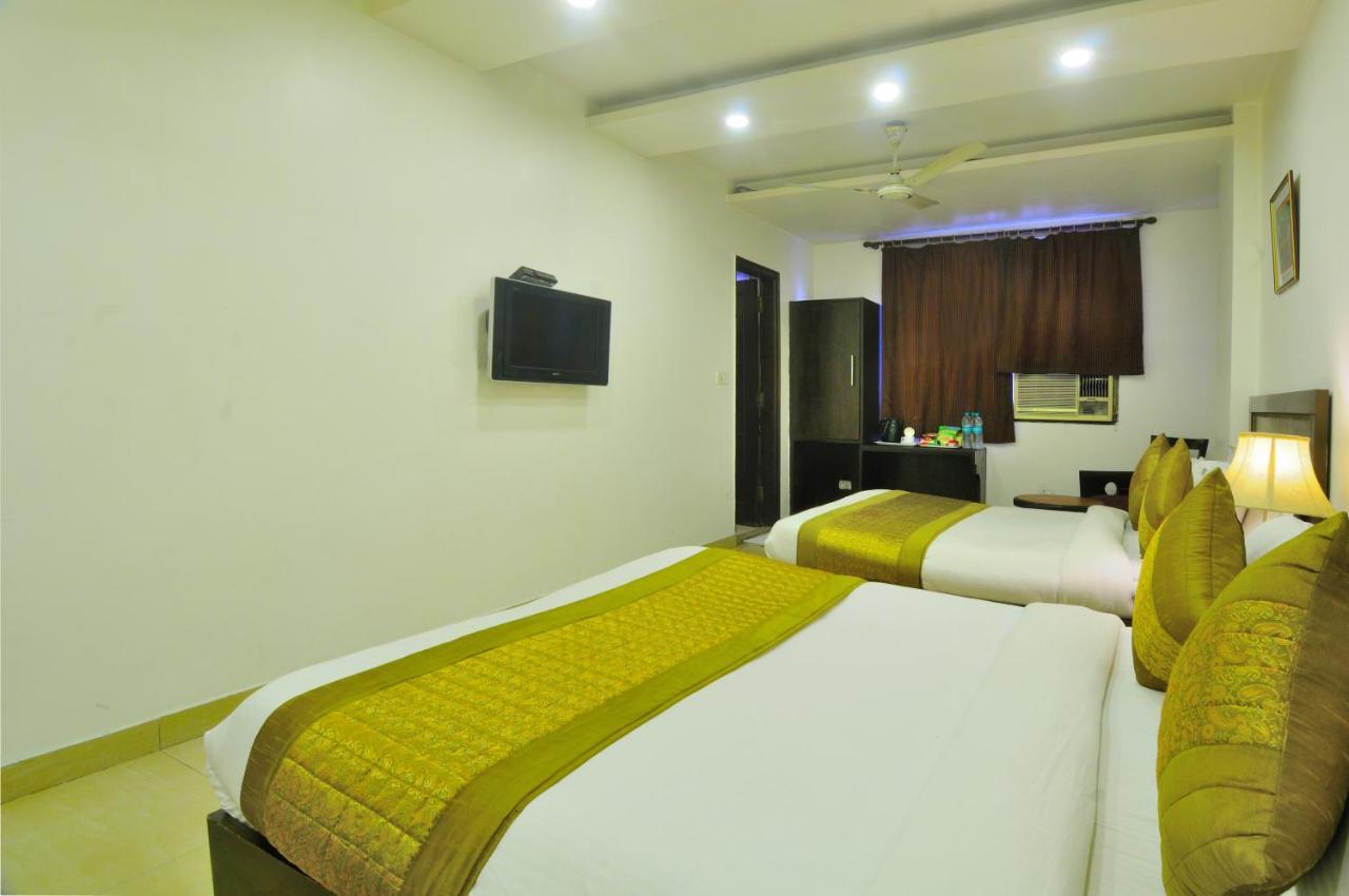 Hotel Maya 'New Delhi' Eksteriør bilde