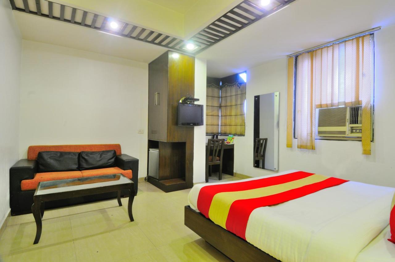 Hotel Maya 'New Delhi' Eksteriør bilde