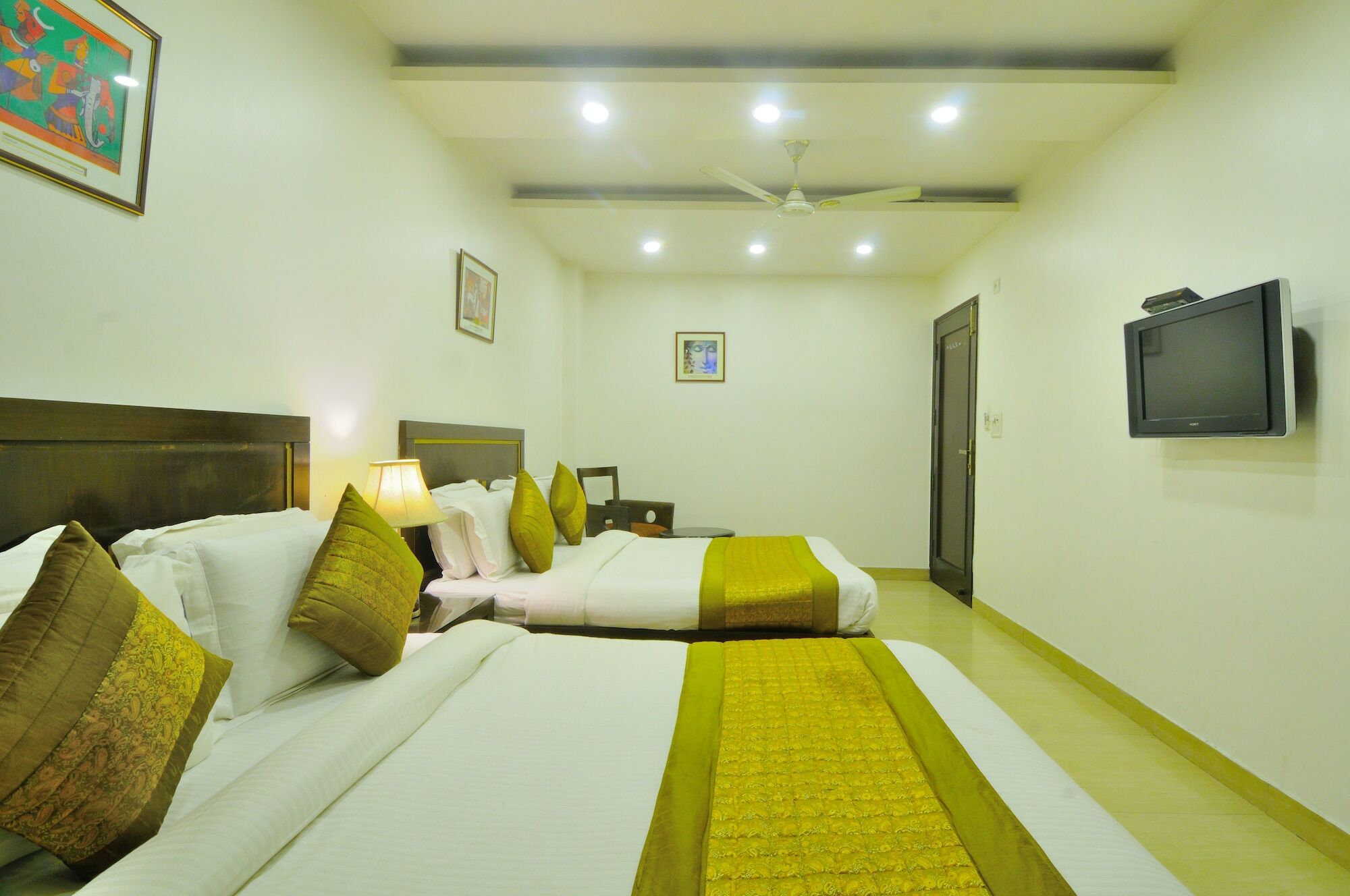 Hotel Maya 'New Delhi' Eksteriør bilde